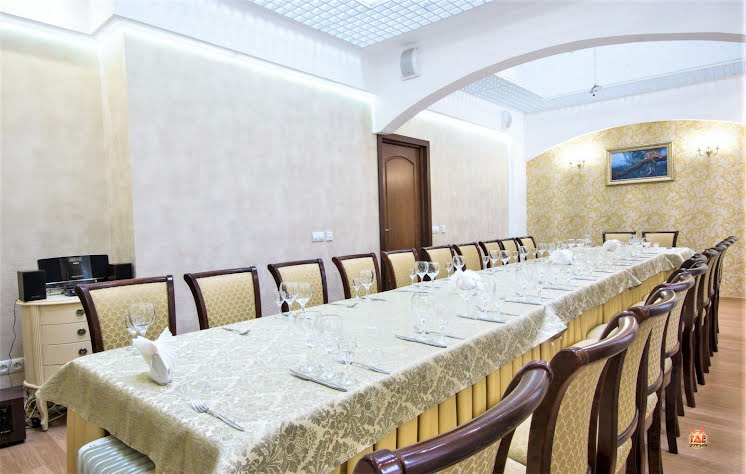 Зал «Золотой» в «У Александра» фотография №5