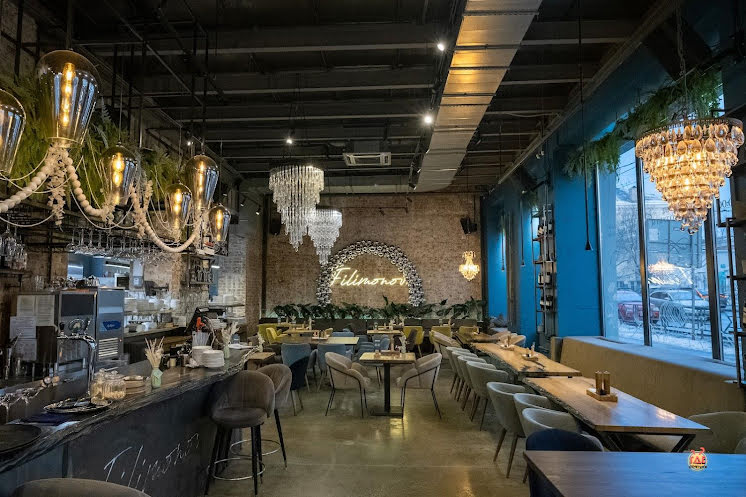 Большой зал в «Filimonov bistro» фотография № 1