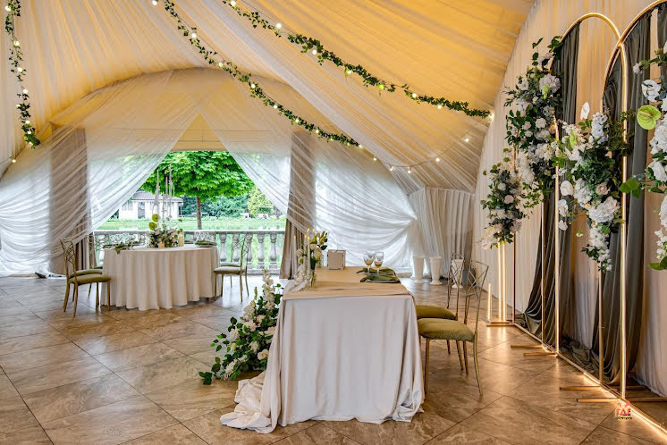 Летний шатёр в «Дворянское гнездо» фотография №1