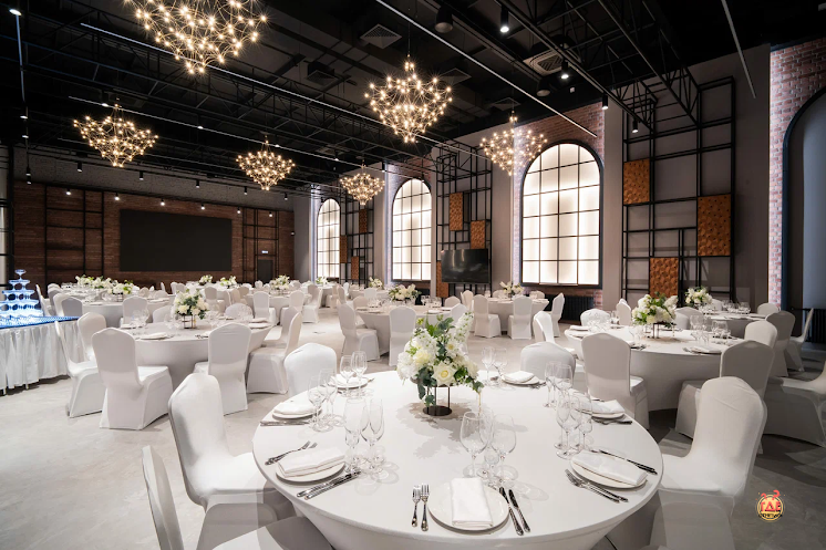 Основной зал в «1710» фотография №8