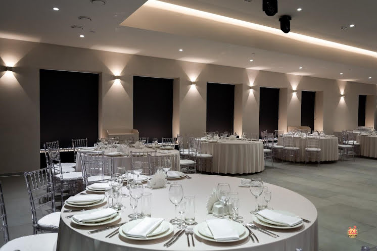 Большой зал  в «TOST» фотография №2