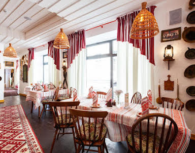  ресторан Корчма Тарас Бульба