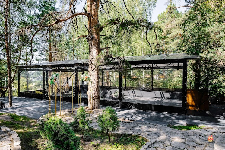 Стекляшка в «Lesnoy» фотография №1