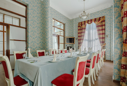 Зал "VIP на 20 персон" в Зал "VIP на 6 персон"