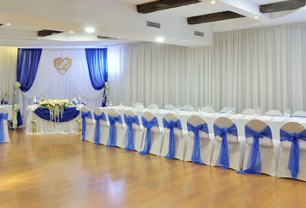 Малый зал в Малый зал