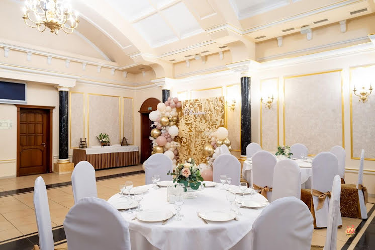 Зал «Золотой» в «Smirnoff» фотография №11