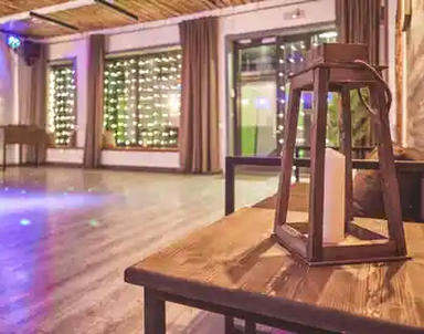 Новый год в Loft Lodge на Алексеевской