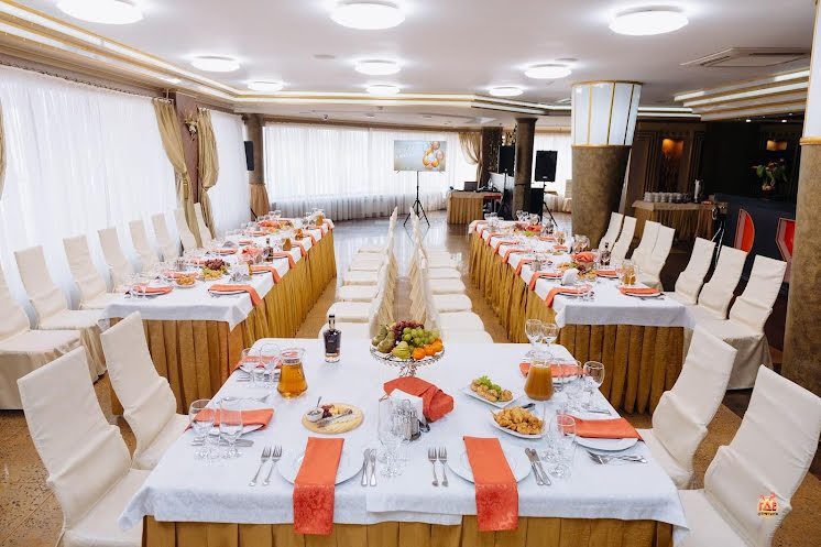 Основной зал  в «Вавилон» фотография №6