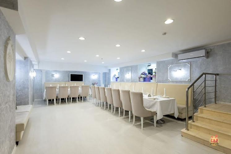 Светлый зал  в «Москwа» фотография №2