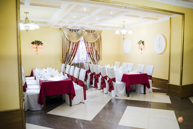 Основной зал в «Ани» фотография №4