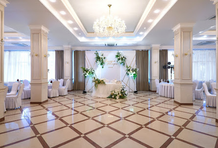 Банкетный зал  в Малый зал