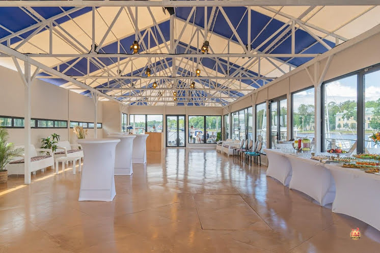 Зал "Большой лофт" в «WhiteMare» фотография №9