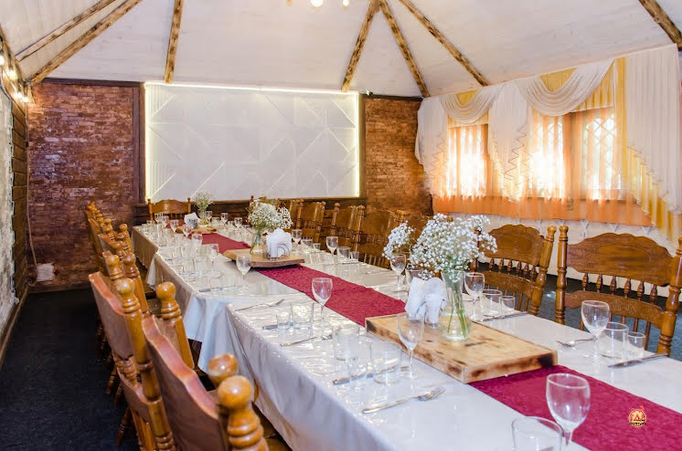 «Белый» зал в «У Красных Ворот» фотография №1