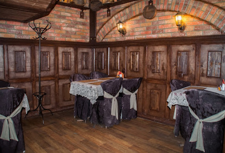 Зал на 15 человек в Зал на 7 человек