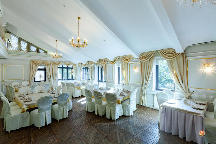 Банкетный зал на третьем этаже в «Сандал» фотография №4