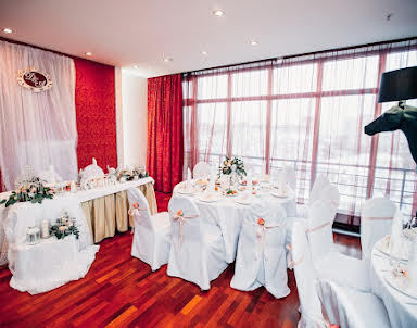  ресторан MEAT&MORE