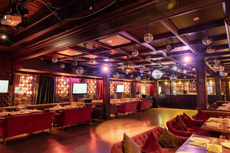 Караоке-бар в «Понтон» фотография №2