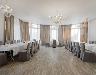 Новый год в Иверия на Выборгской