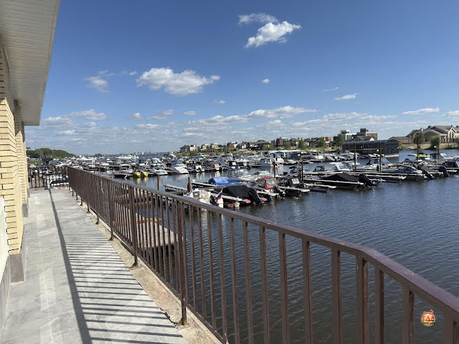 Основной зал  в «VODA» фотография №17