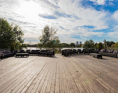  ресторан Хюгге на озере