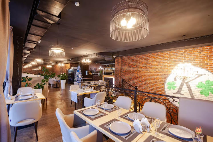 Основной зал  в «Константинофф» фотография №4