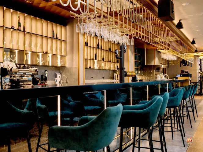 Основной зал в «Muse of city Nevsky» фотография №11