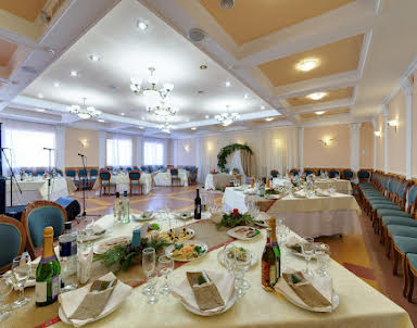  ресторан Амакс