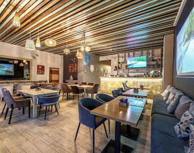  ресторан Mavi Cafe