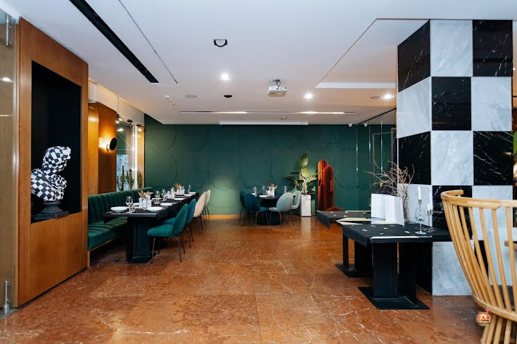 Основной зал в «Virid Yard» фотография №6