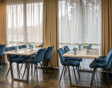  ресторан Курица или Рыба