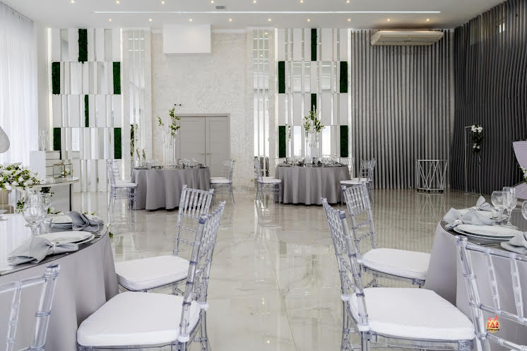 Основной зал  в «Magnolia» фотография №14