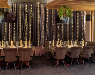  ресторан Академия Караоке на Ширямова