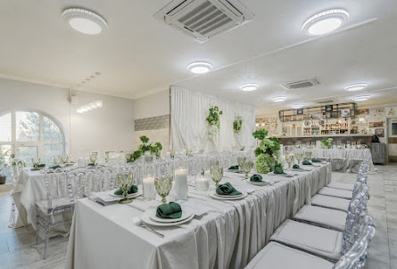 Зал "Банкетный" в Зал "VIP-переговорная"