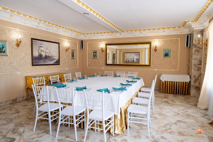 Зал "Атаманский" в «Петровский причал» фотография №6