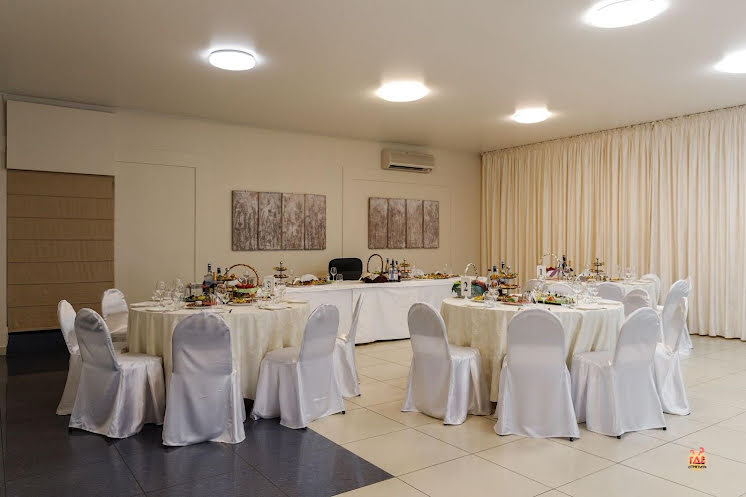 Основной зал в «Отдых» фотография №2