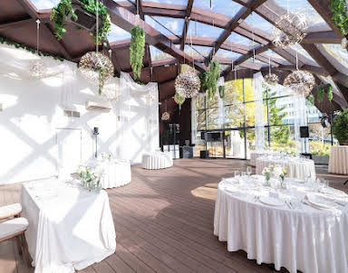  ресторан River Park Hotel