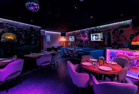 Караоке-зал в Караоке-зал