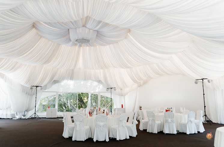 Большой шатер в «Волжская деревня» фотография №18