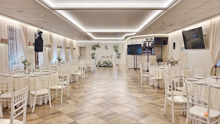 Золотой зал  в «Золотой берег» фотография №1