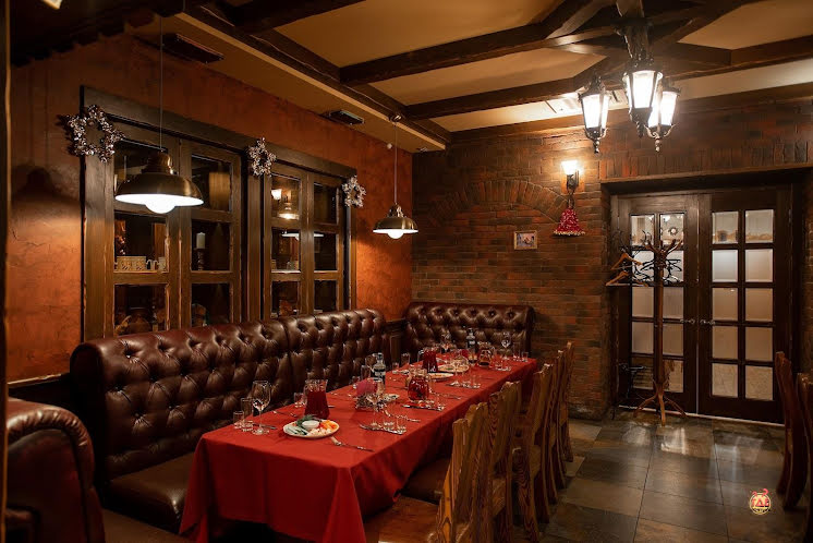 Зал «Бордо» в «Портос» фотография №2