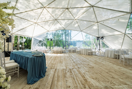 Шатер в Шатер