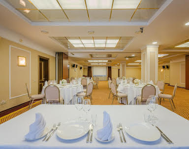  ресторан SMOLINOPARK