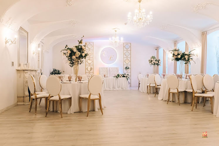 Большой зал в «Niagara на Галерной» фотография №6