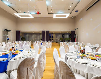  ресторан РАЙКИН PLAZA HOTEL