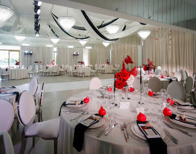  ресторан La Riva Hall