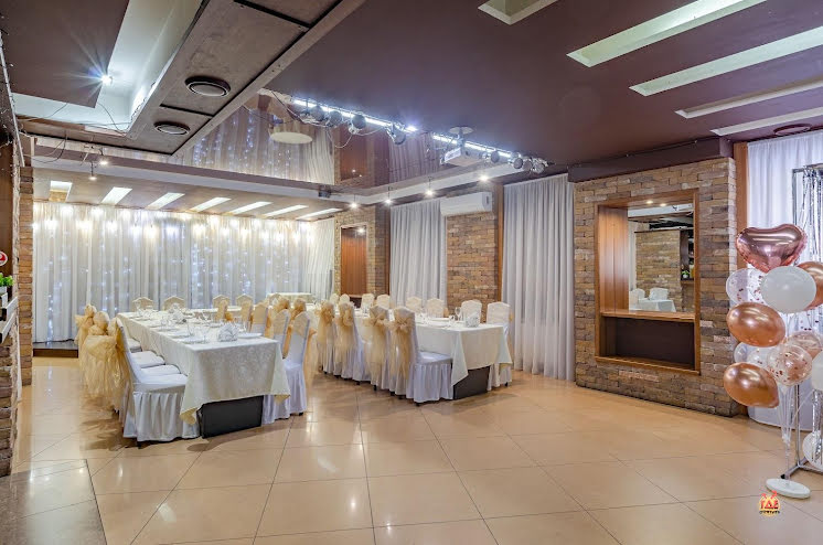 Основной зал в «Корона» фотография №6