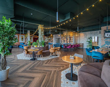  ресторан Моменто