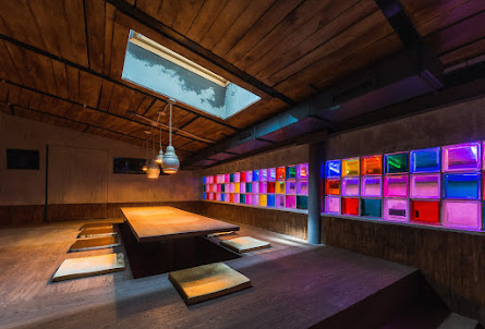 Зал «Китайская чайная» в Зал Speakeasy-бар