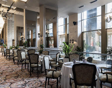  ресторан Серый дом