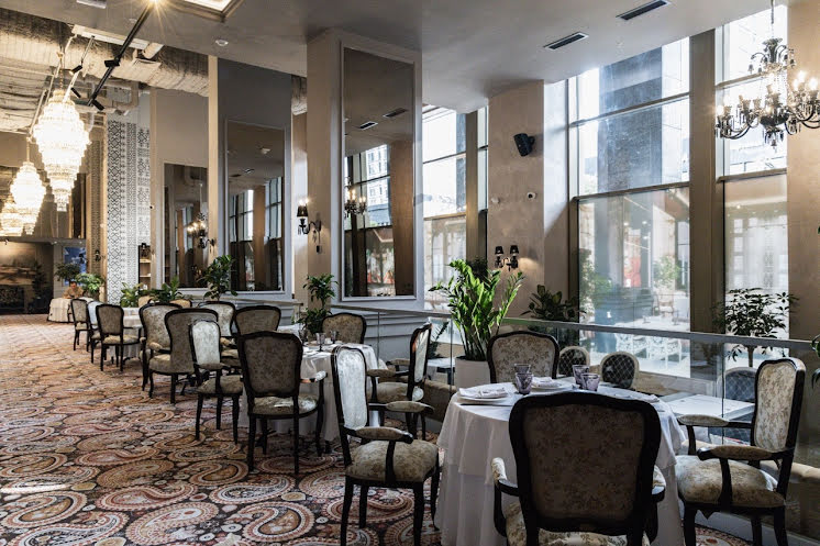 Основной зал в «Серый дом» фотография №5